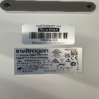 Invitrogen Qubit 4 Fluorometer image 0